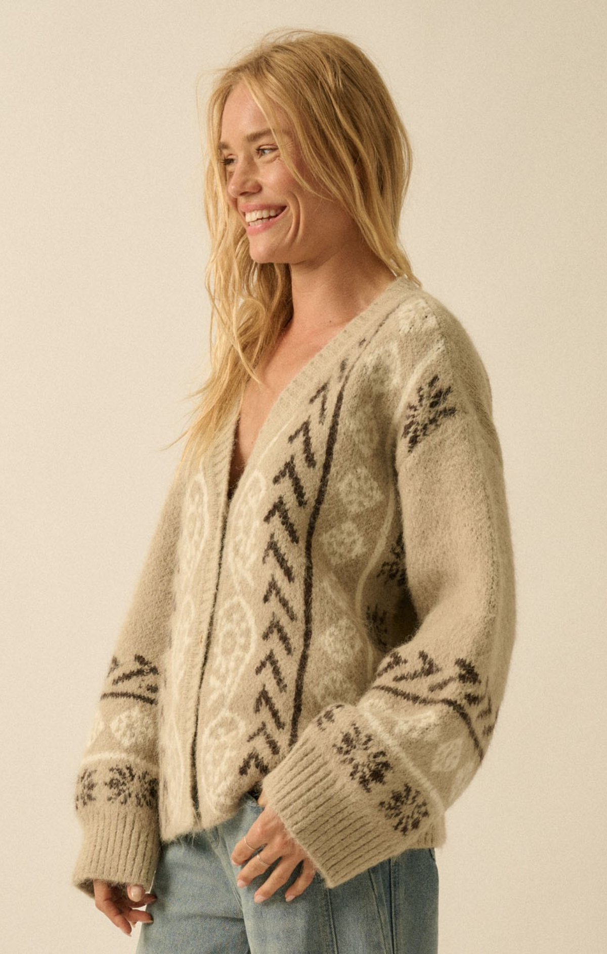Sophisticated Jacquard Cardigan