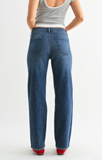 Free Move Mid-Rise Jeans