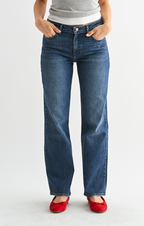 Free Move Mid-Rise Jeans