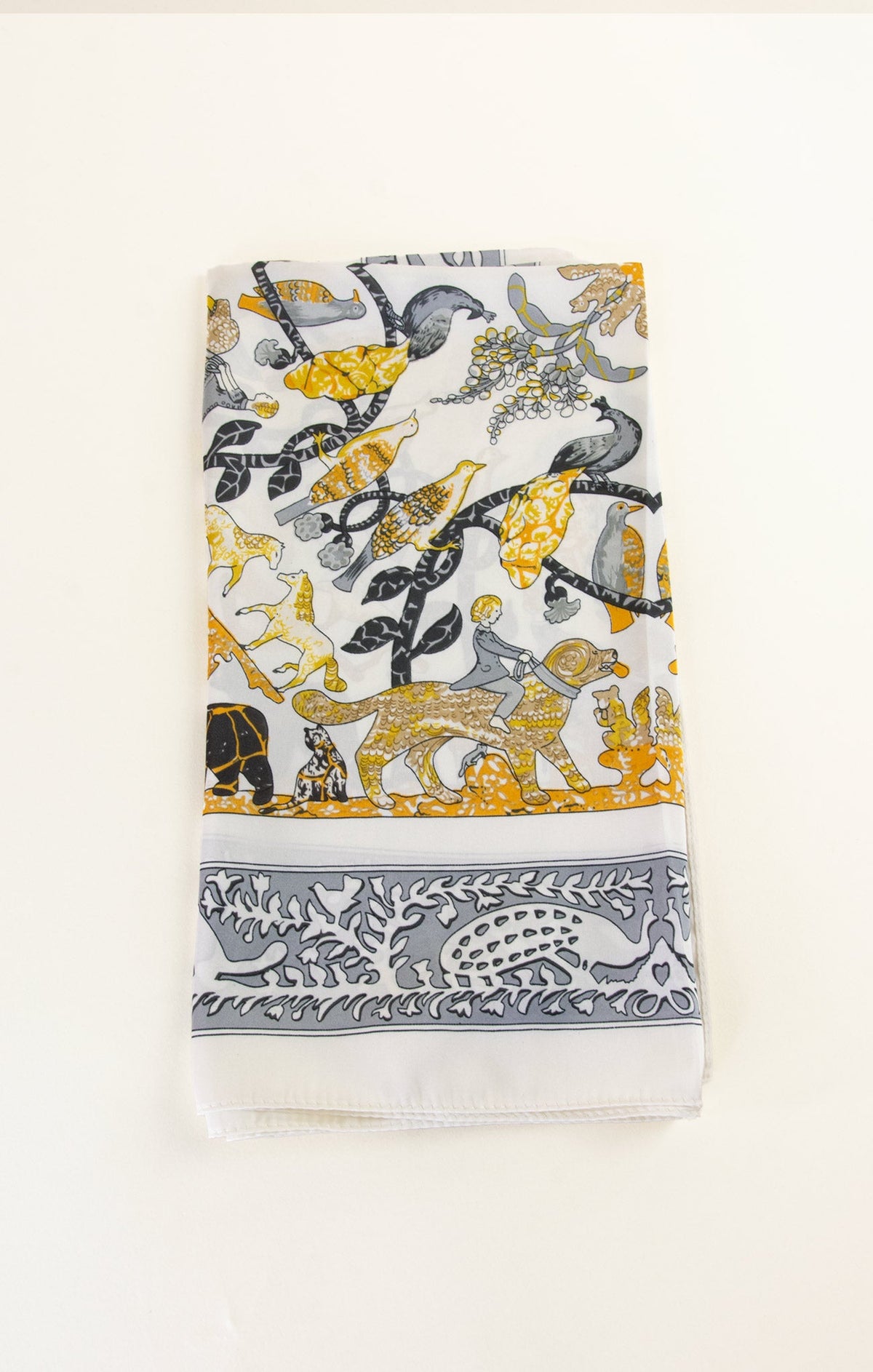 Chic Patterned Silk Kerchief