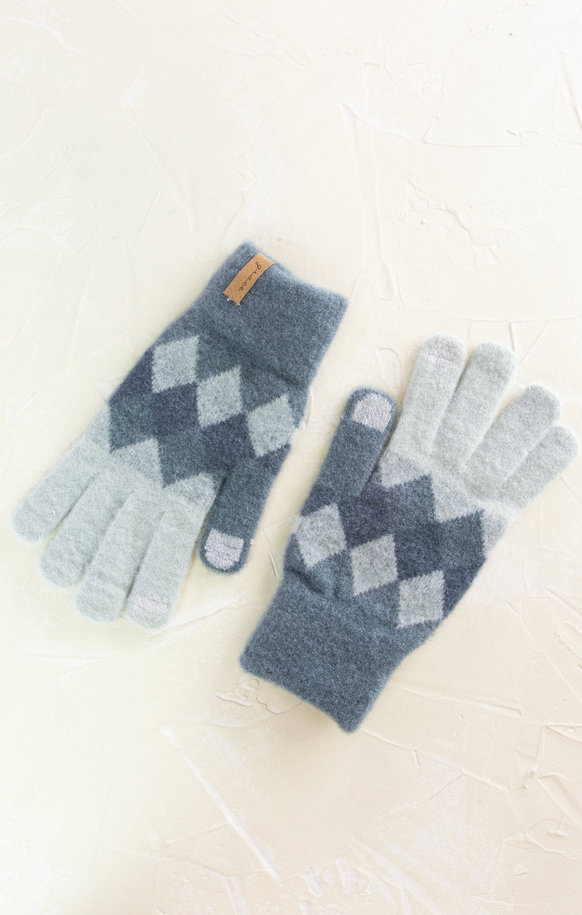 Stylish Argyle Touchscreen Gloves