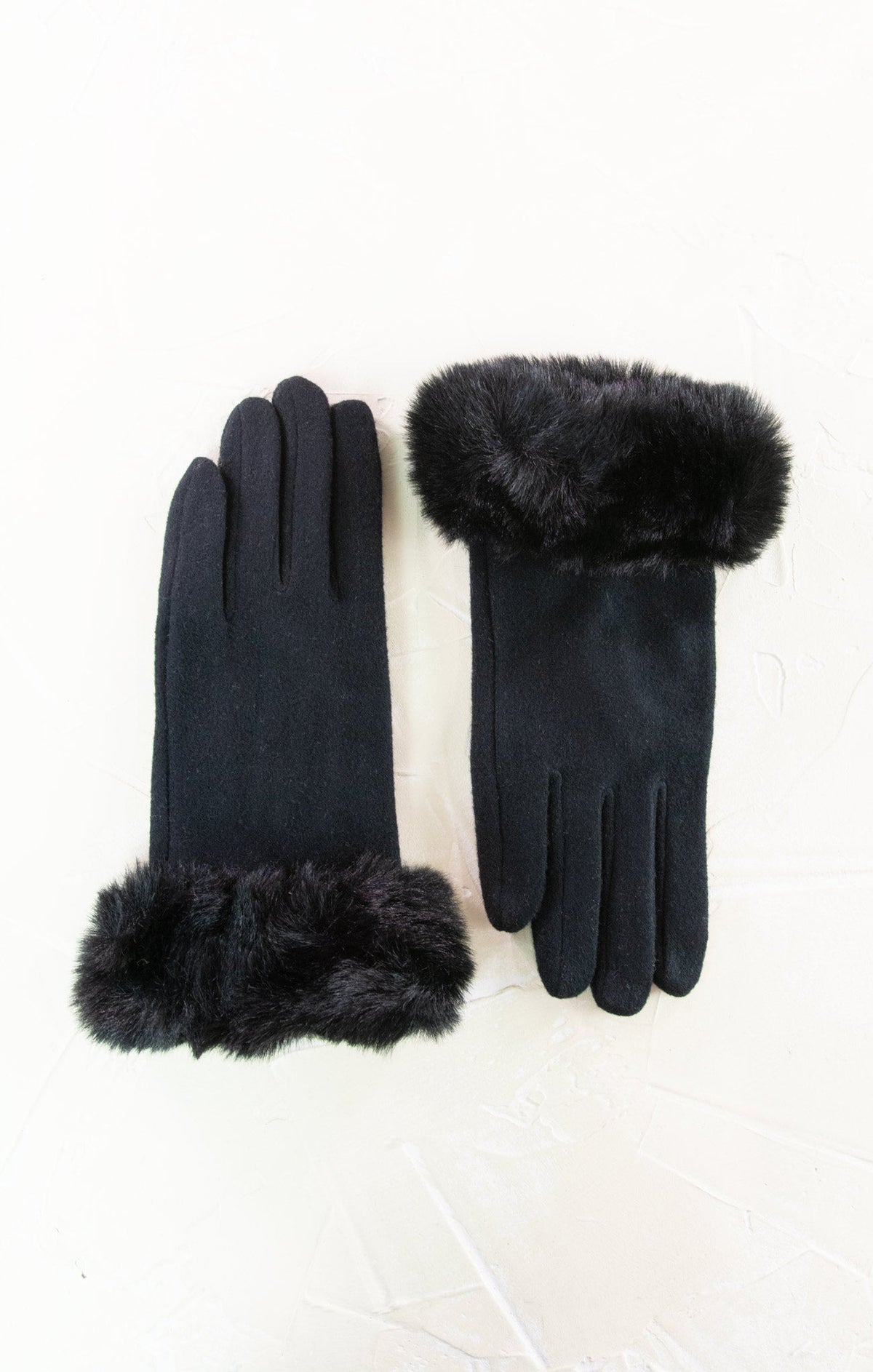 Luxurious Faux-Fur Gloves