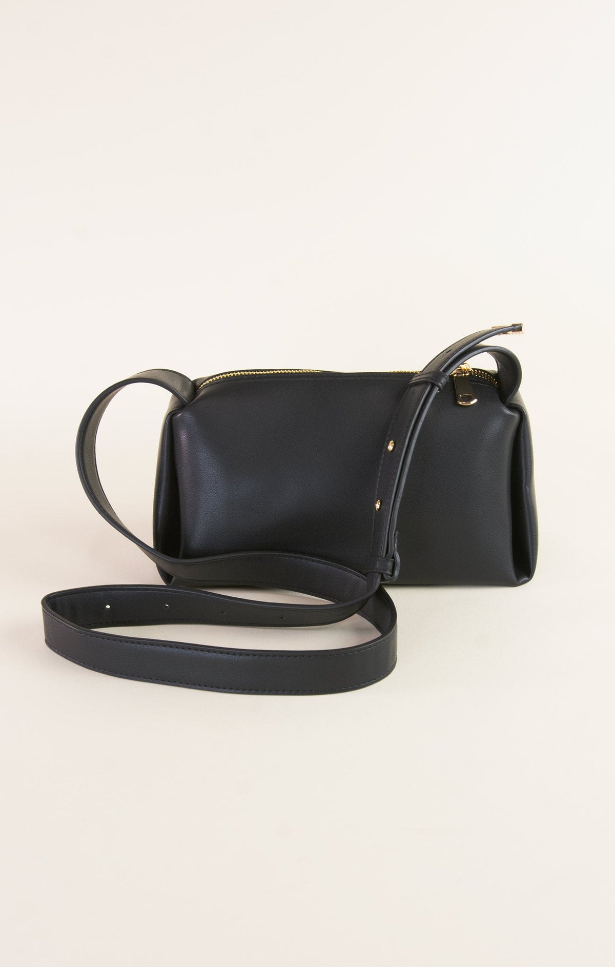 Playful Essentials Carrier