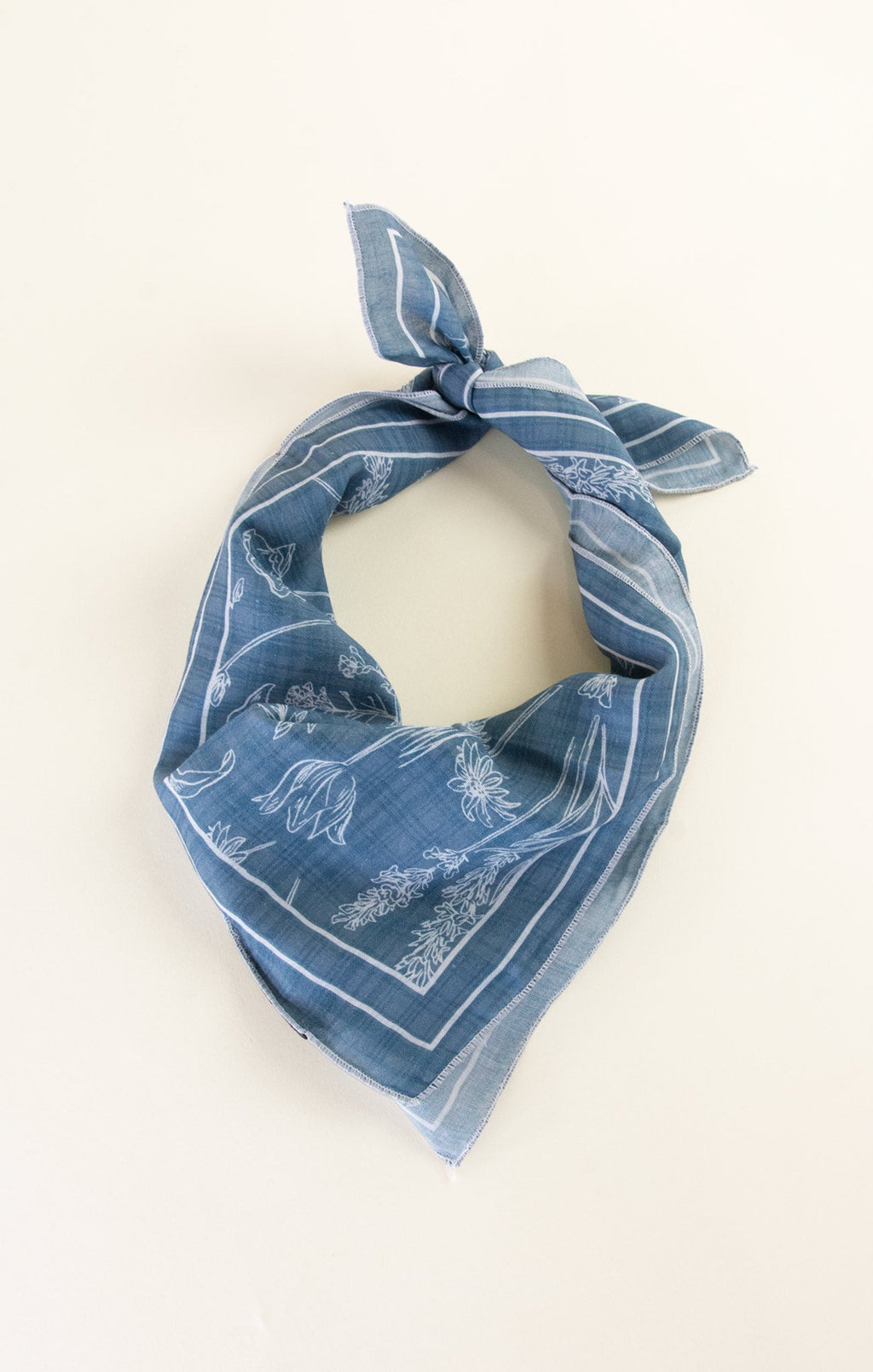 ‌Lightweight Fashion Scarf
