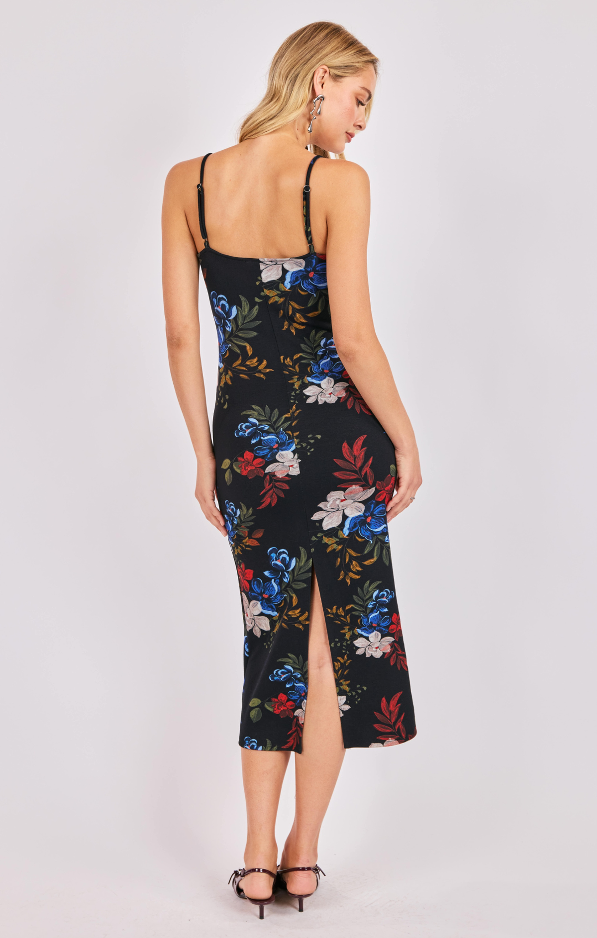 Comfy Curve Embrace Dress