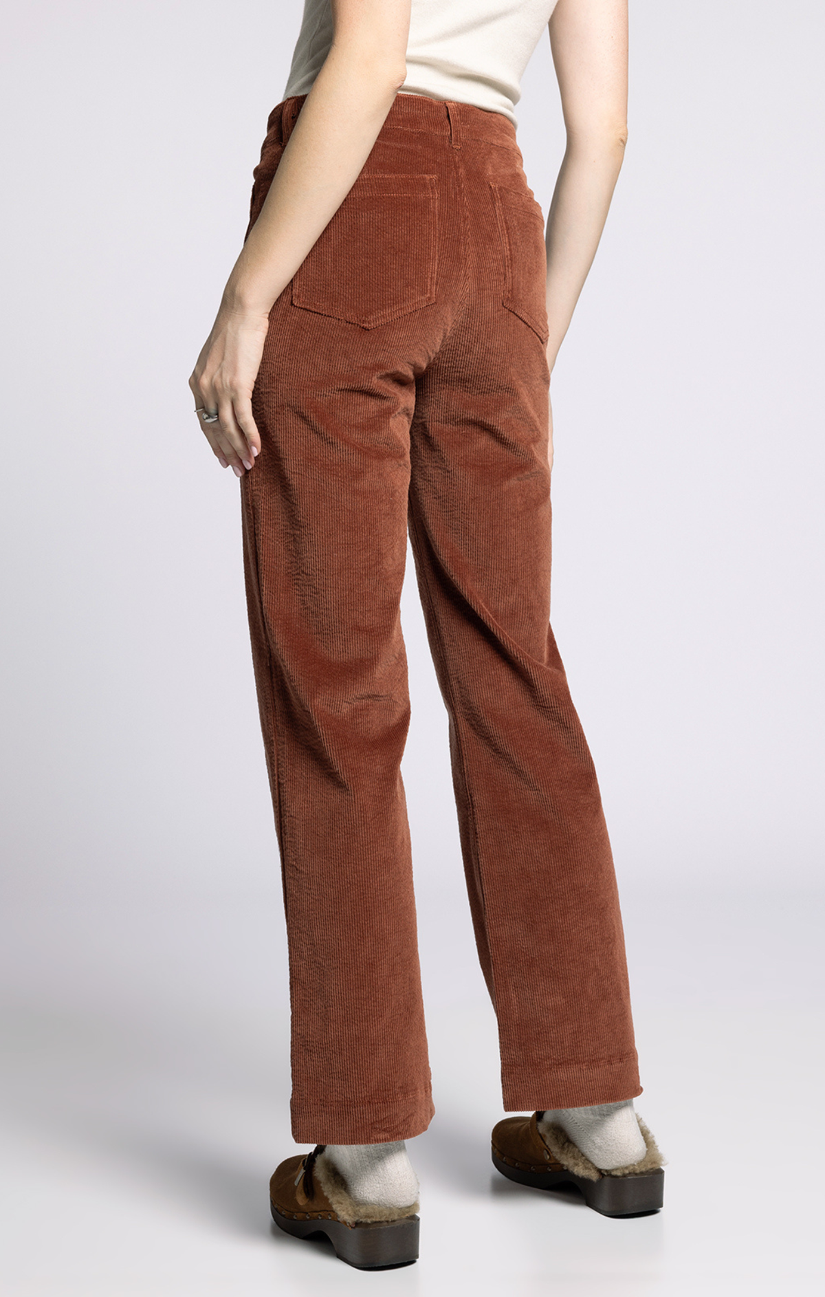 Easy Straight-Leg Charm Pants