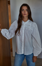 Smile-Worthy Wardrobe Top