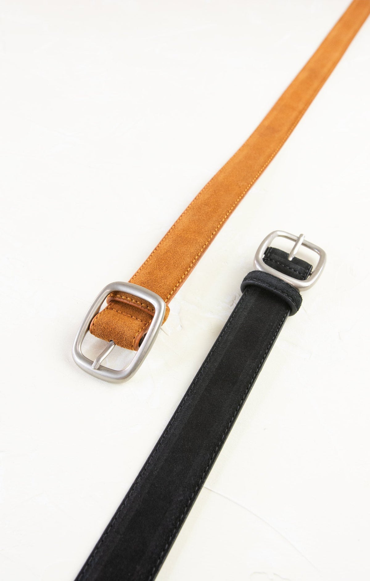 Classic Metal-Buckle Cowhide Belt
