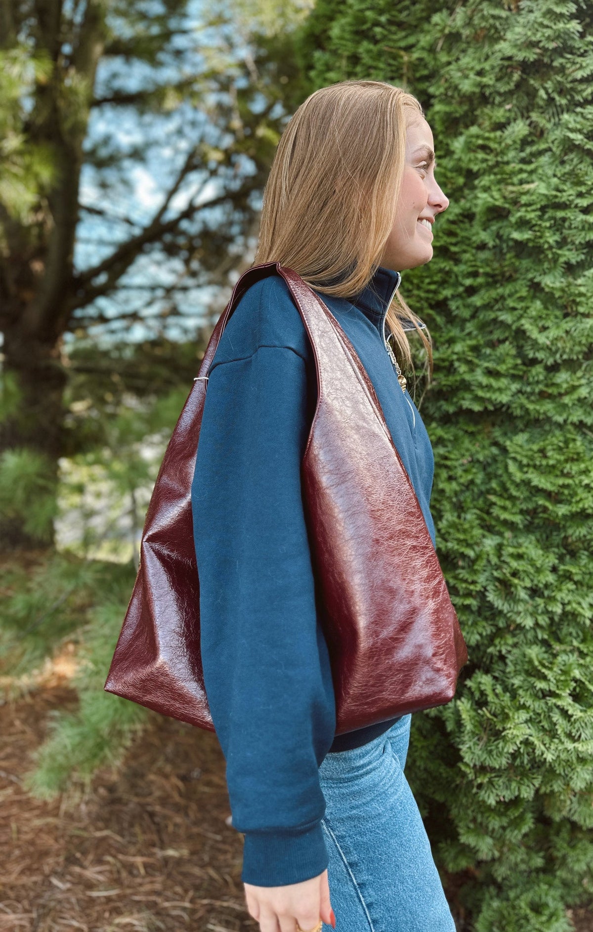 RoomyCarefree Everyday Bag